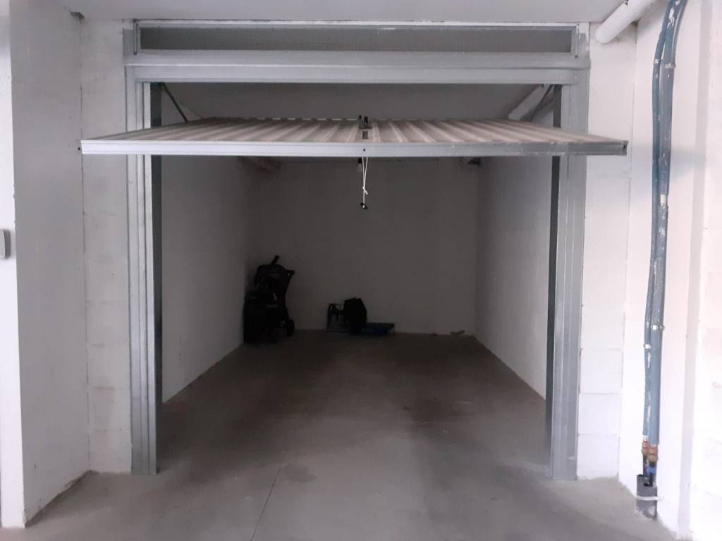 interno garage