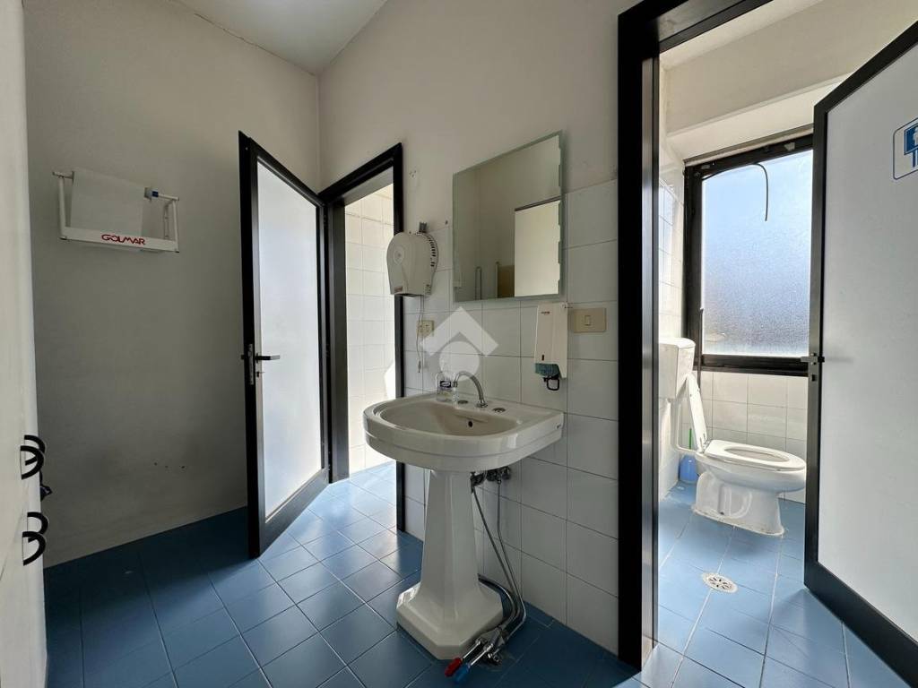 bagno piano primo