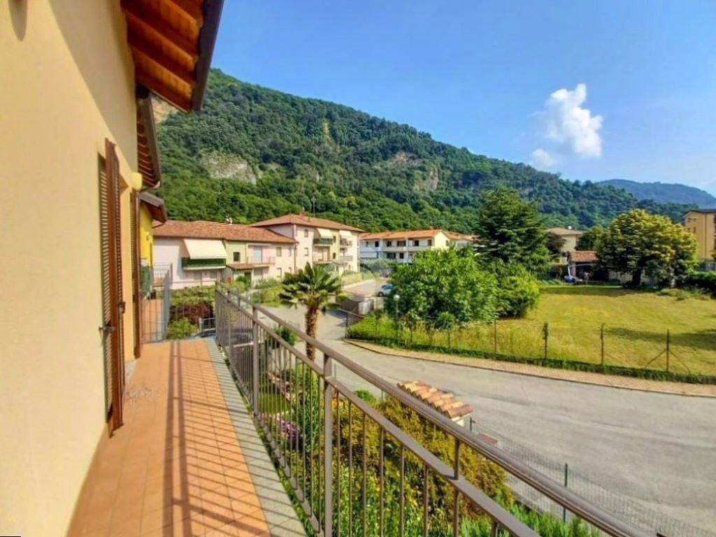 balcone camera matrimoniale