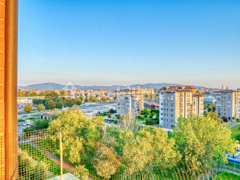 Vendita Appartamento in corso Giuseppe Garibaldi 234/3. Venaria Reale