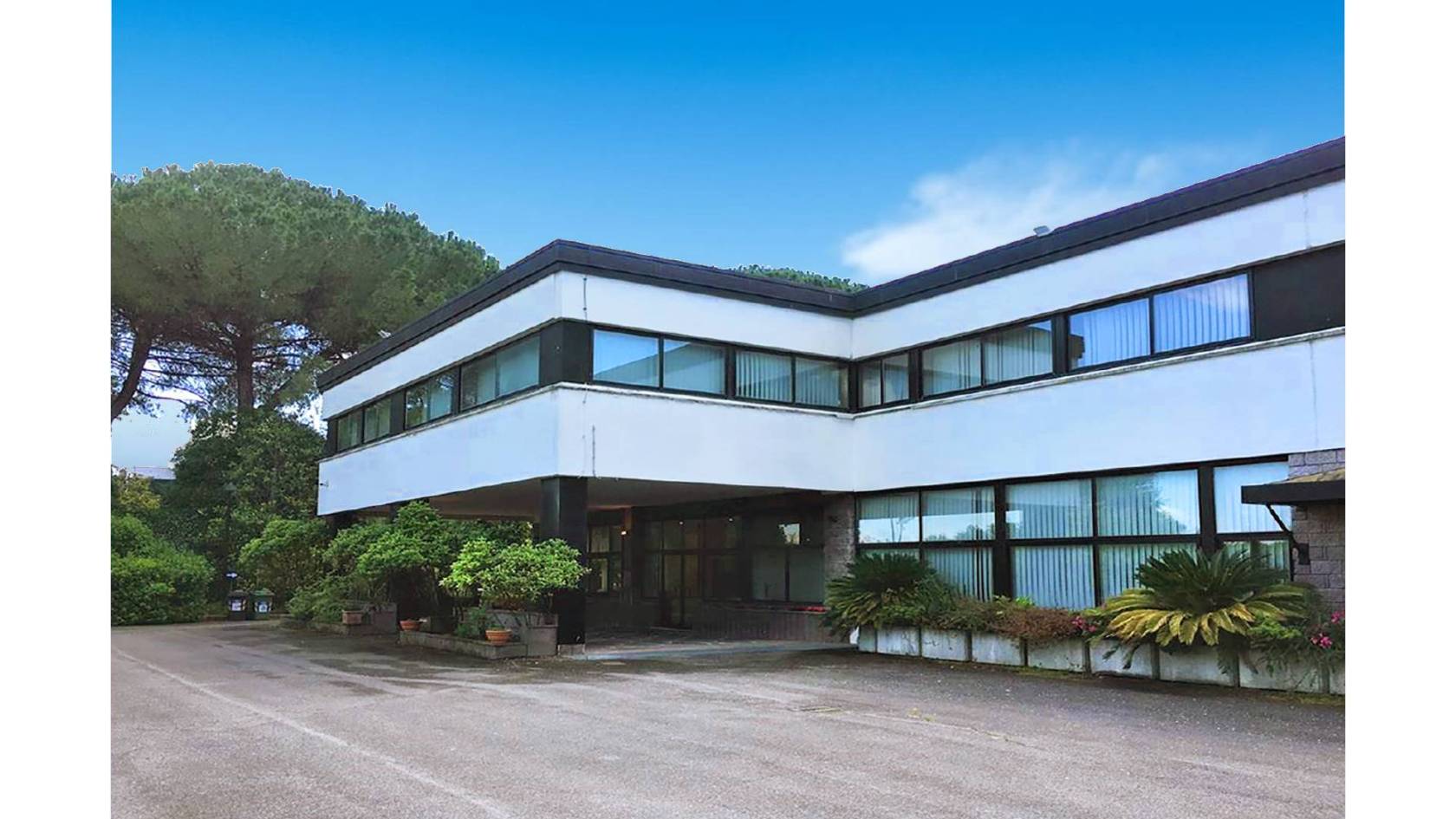 Palazzo - Edificio in vendita a Roma