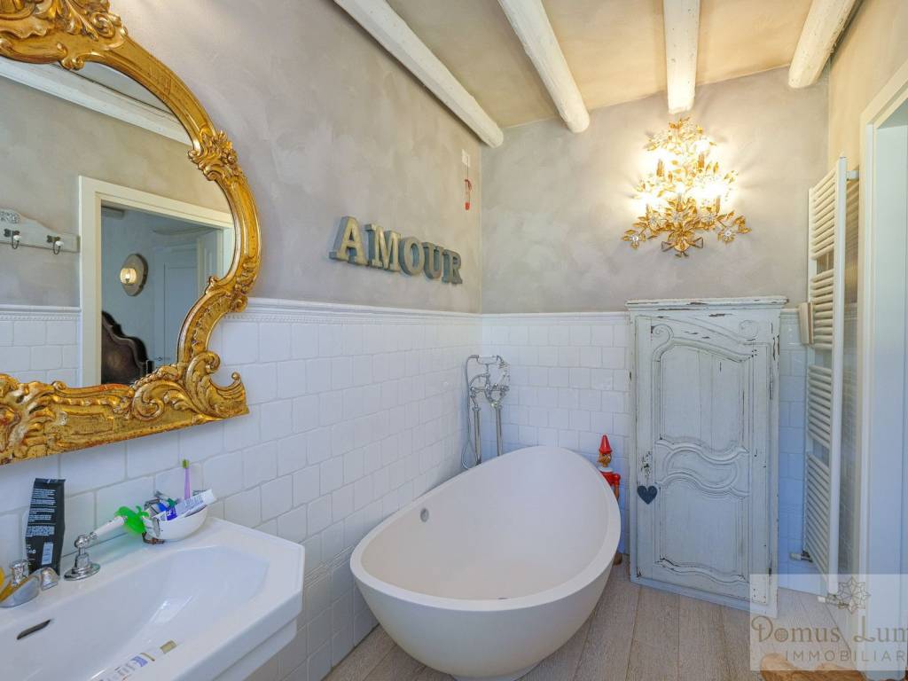 BAGNO PRIVATO MATRIMONIALE (5)