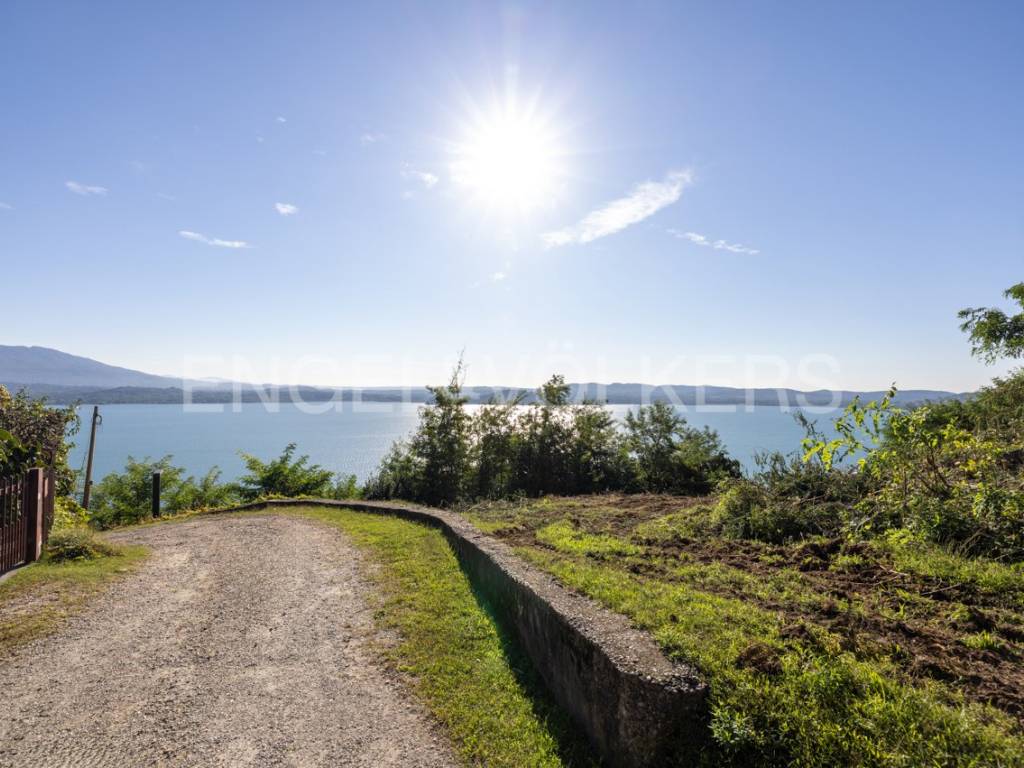 Strada di accesso