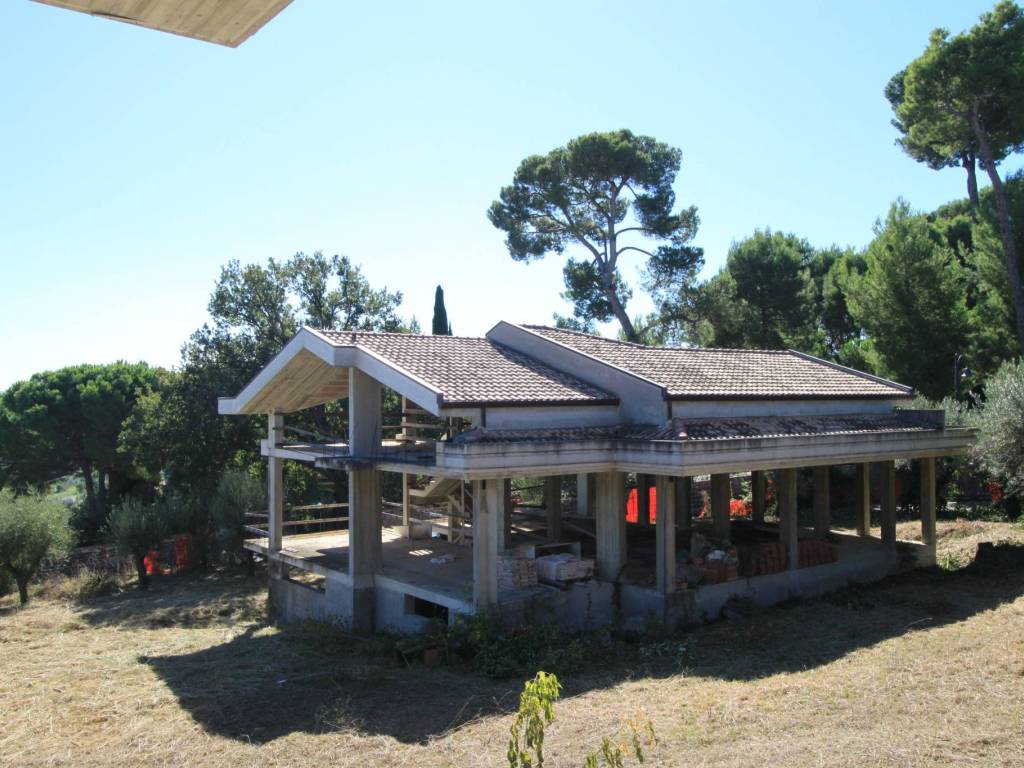 Villa unifamiliare via madonna della pace, madonna della pace, città sant'angelo