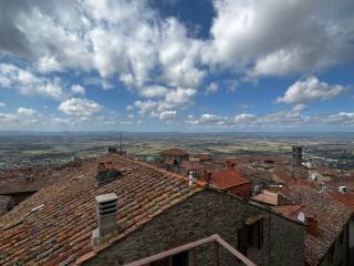 ABITAZIONE RISTRUTTURATA CORTONA CENTRO STORICO