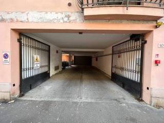 Ingresso carrabile con cancello automatico