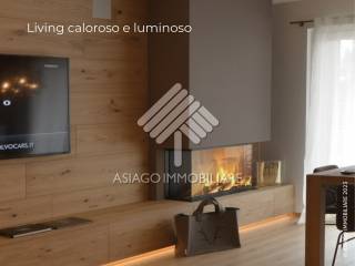 Living caloroso e luminoso