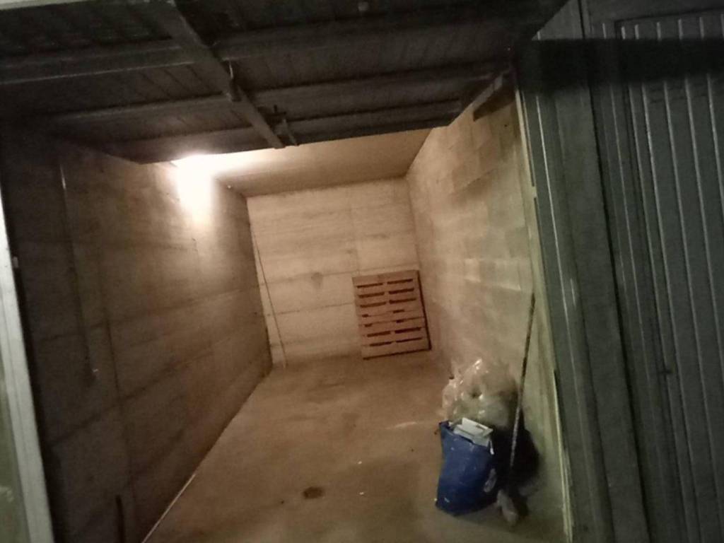 Garage - box via vincenzo bellini, telgate