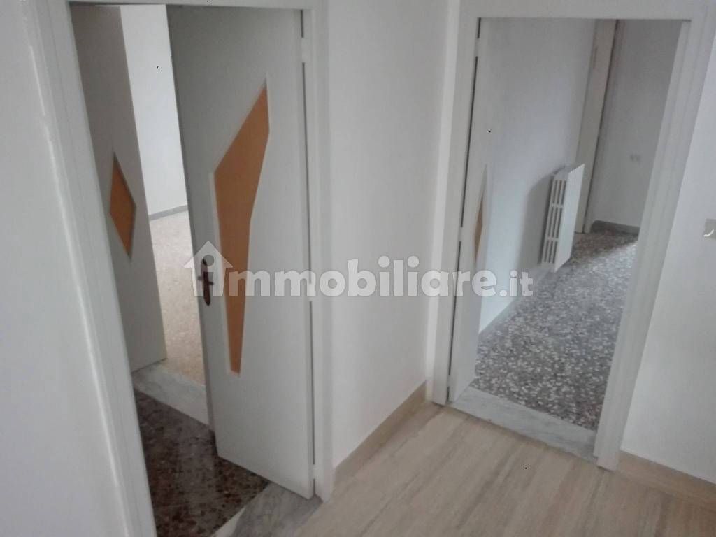 Affitto Appartamento San Cesario di Lecce. Quadrilocale in via Lequile