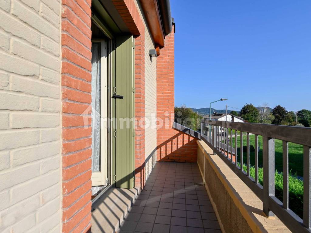 balcone camera matrimoniale