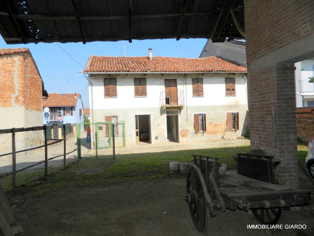 vista immobile da porticato