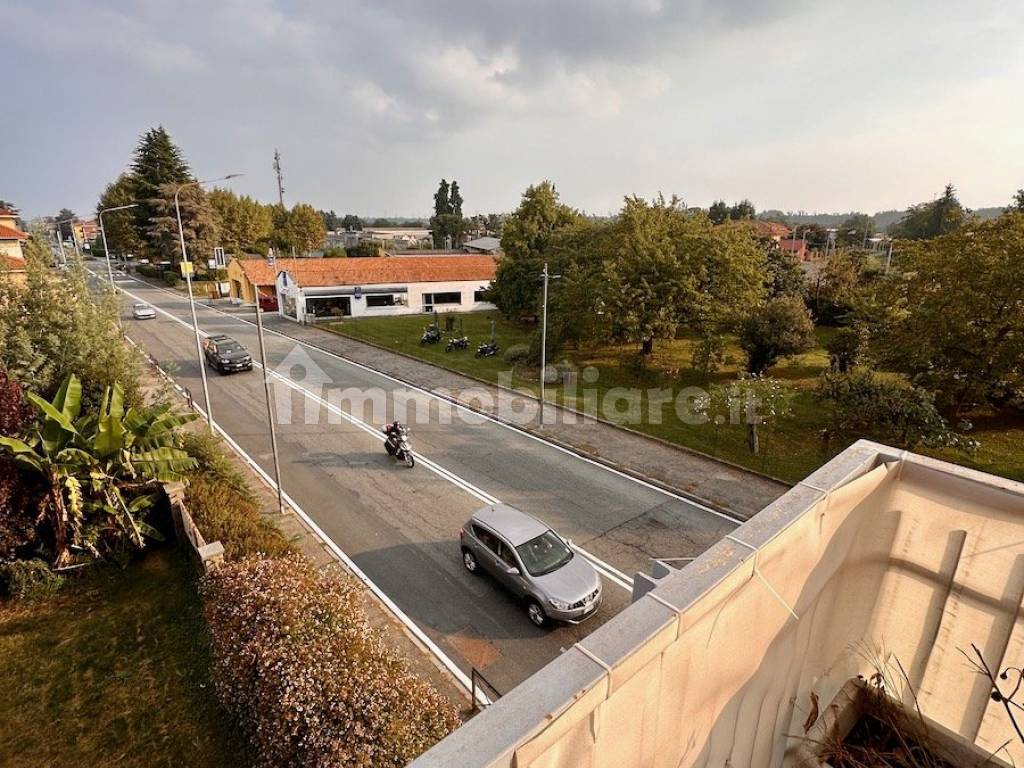 BALCONE