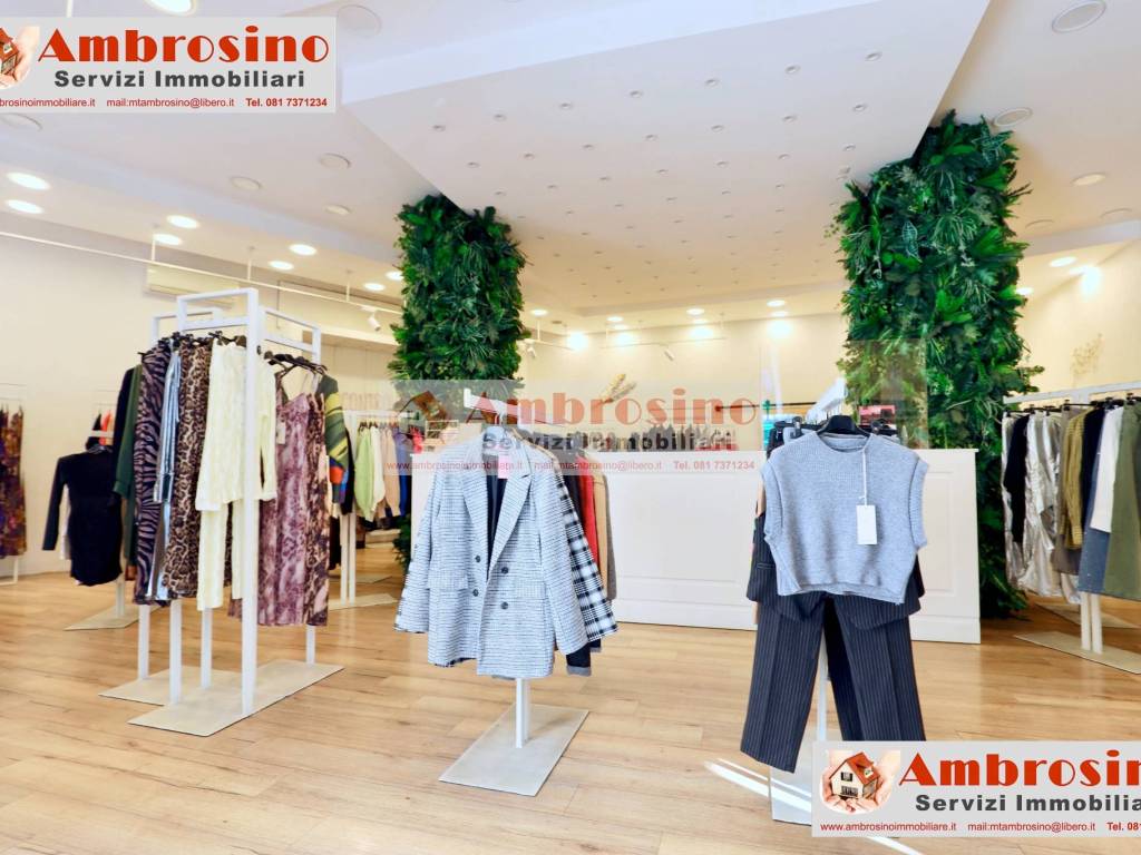 ATTIVITà DI ABBIGLIAMENTO IN VENDITA A NAPOLI