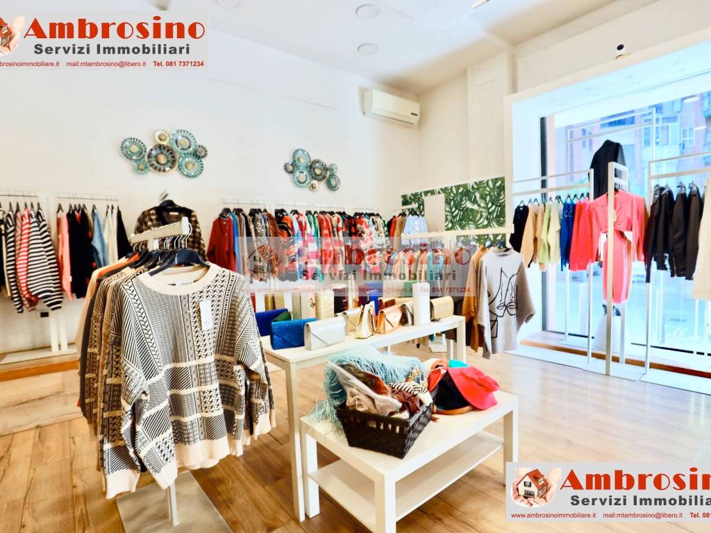 ATTIVITà DI ABBIGLIAMENTO IN VENDITA A NAPOLI