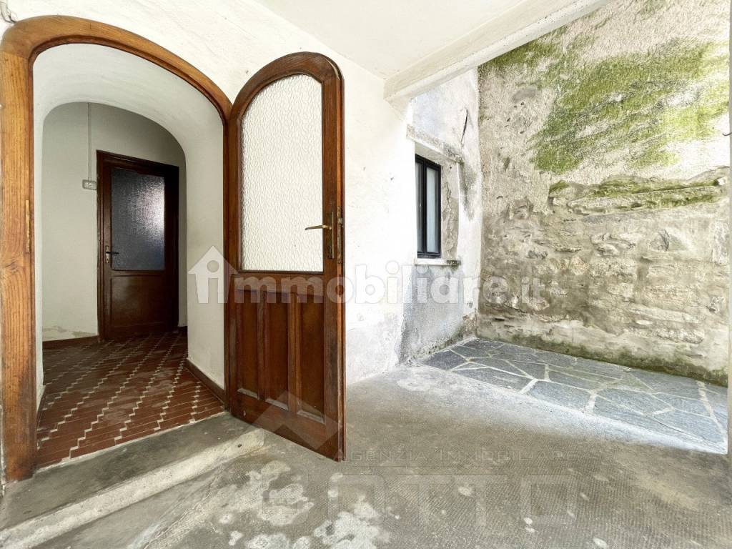 casa vendita sanmaurizio stanza3