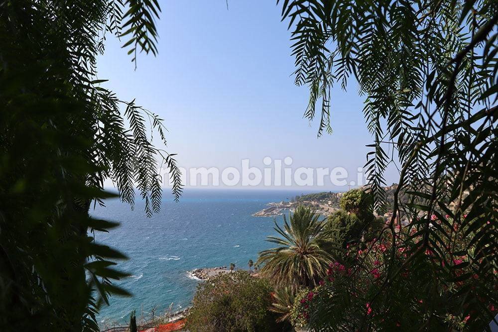 Bordighera-Liguria-villa-for-sale-le-45092-106