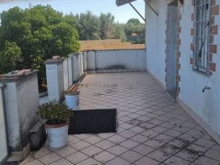 terrazzo ingresso- cucina