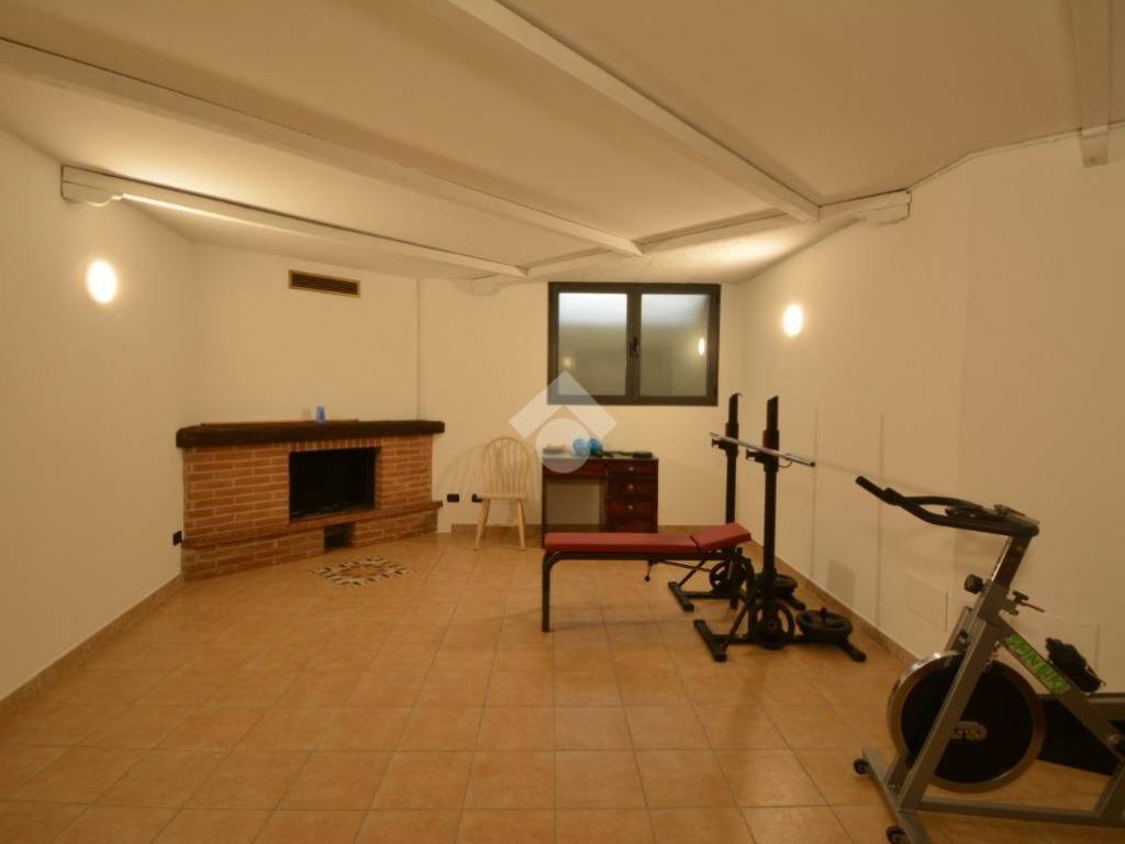 Vendita Villa unifamiliare in via dei Gelsi 10 Busnago. Buono stato, posto  auto, con balcone, riscaldamento autonomo, 200 m², rif. 106690695