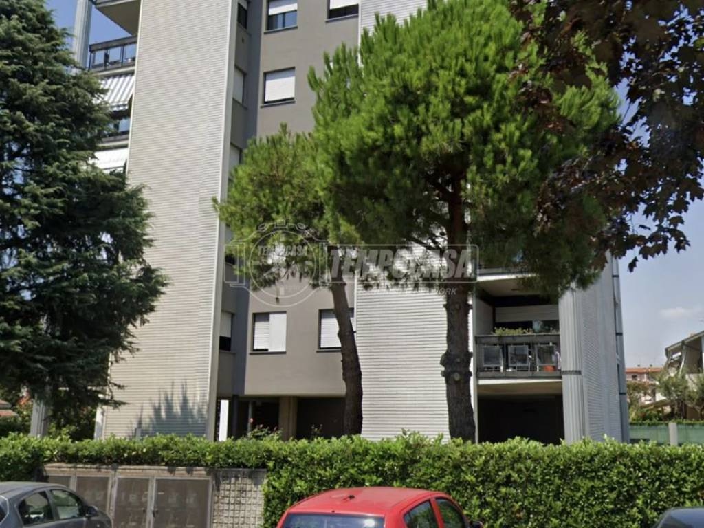Vendita Appartamento Treviglio. Bilocale, Buono stato, primo piano ...