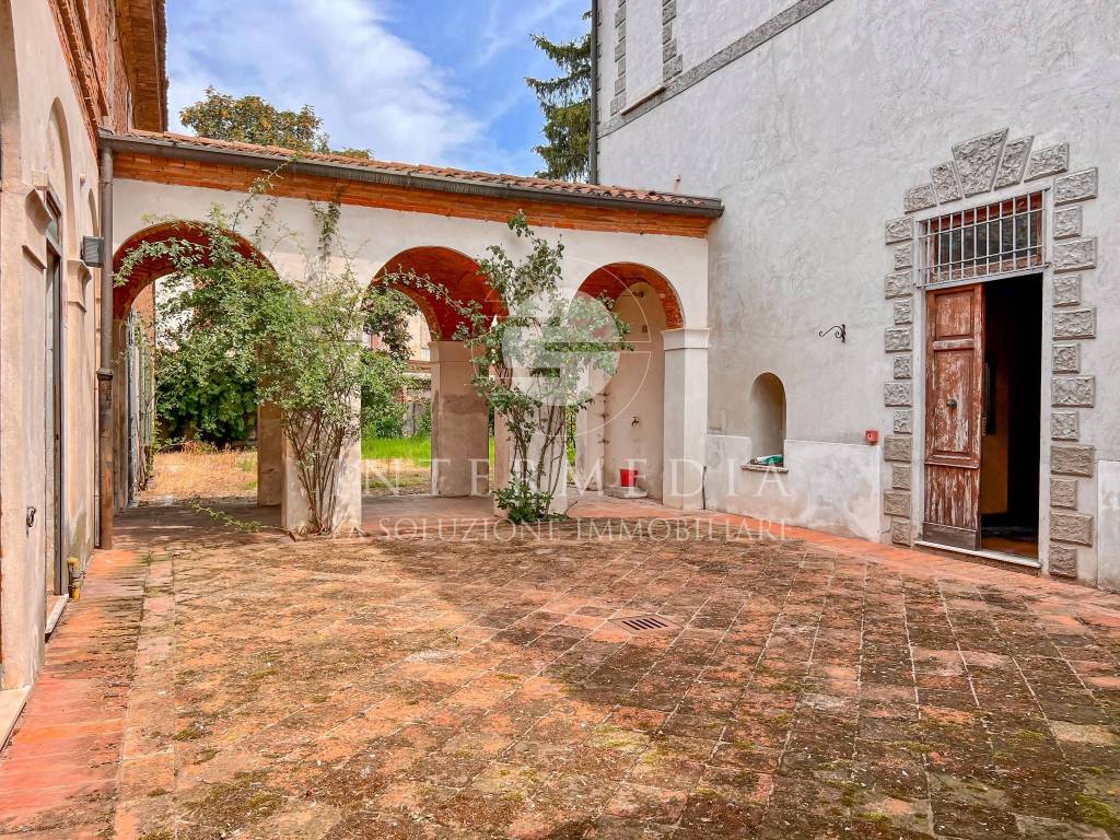 cortile interno