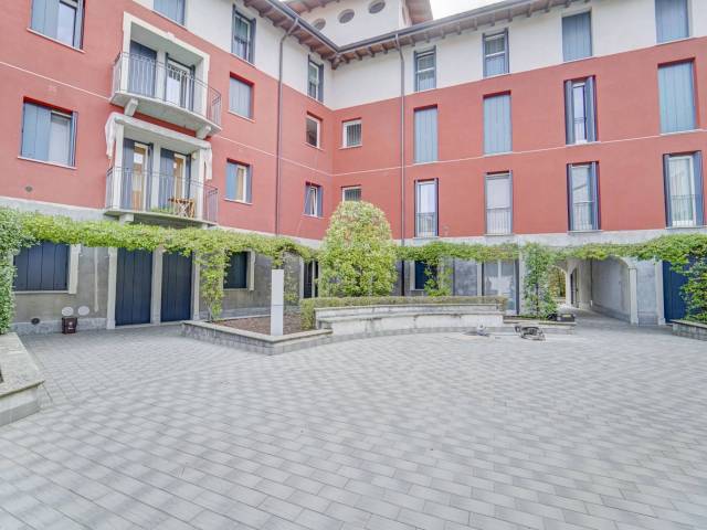 Cortile condominiale