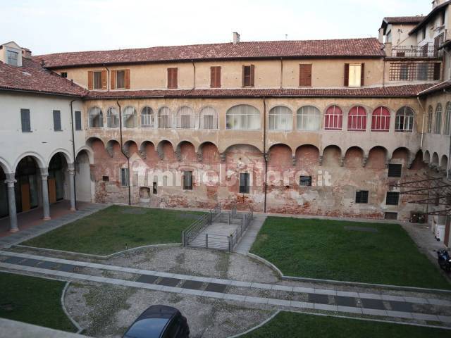 cortile interno