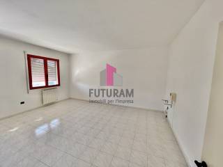 AFFITTASI UFFICIO 79MQ A SARCEDO