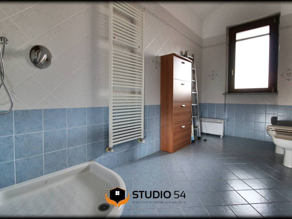 bagno p. mansardato