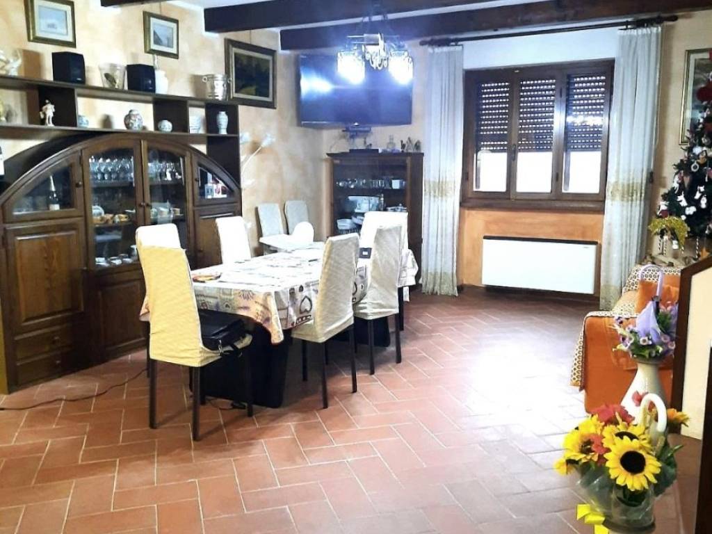 Villa unifamiliare 250 m², stiava, massarosa