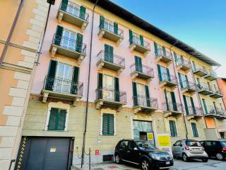 2-room flat corso Francia 99/3, Cit Turin, Turin