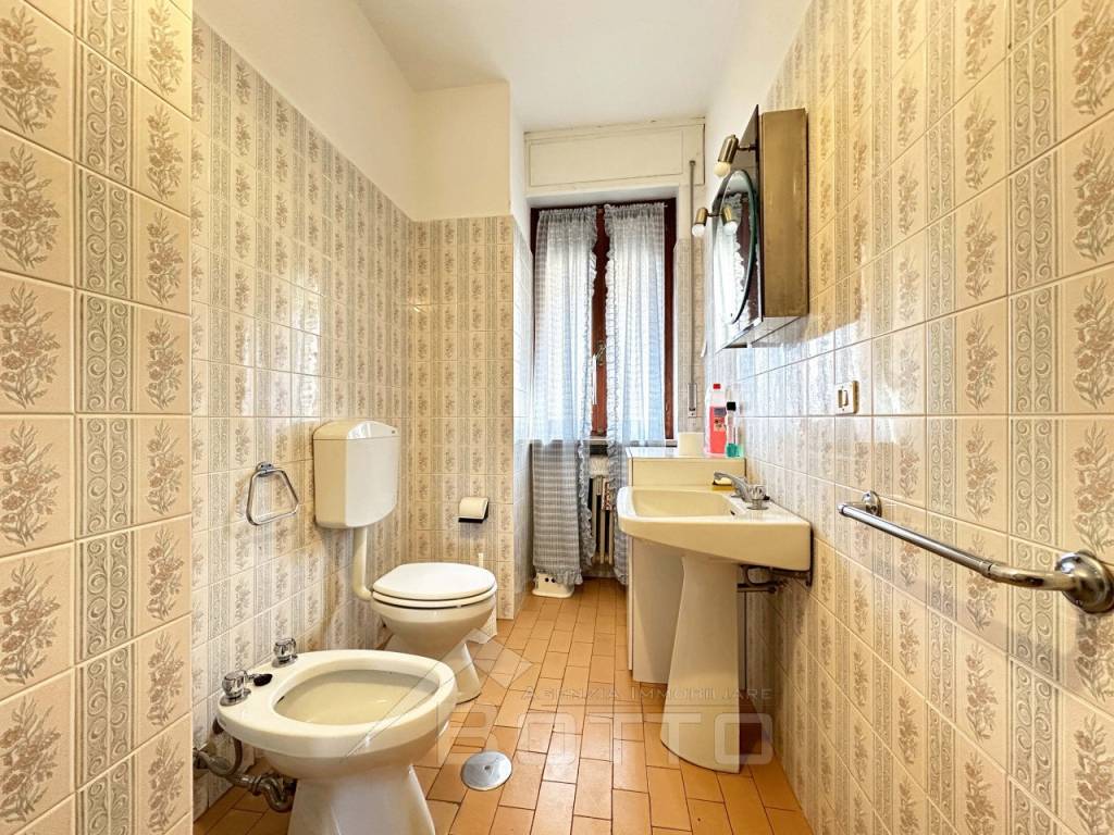 appartamento vendita serravalle bagno