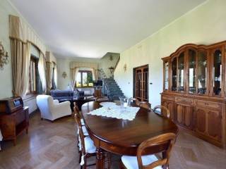 1280-camvi200-villa-singola-camaiore-afbc9.jpg