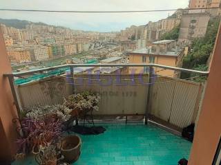 4-room flat via Davide Menini, Staglieno, Genoa