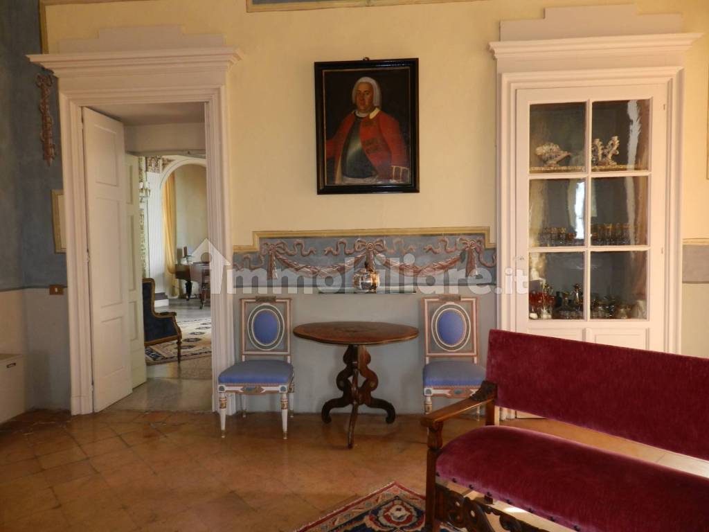 Salone