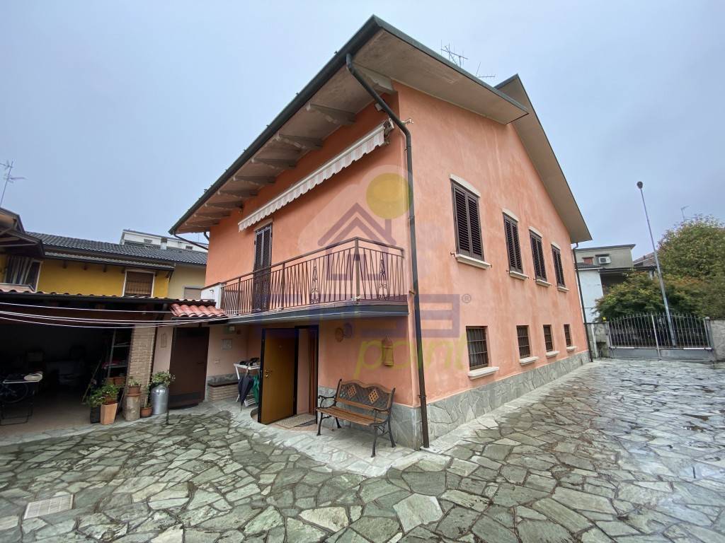 Villa unifamiliare via Buonarroti, Centro, San Rocco al Porto