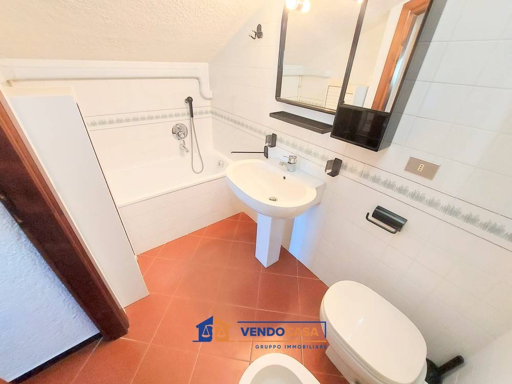 BAGNO MANSARDA FINESTRATO