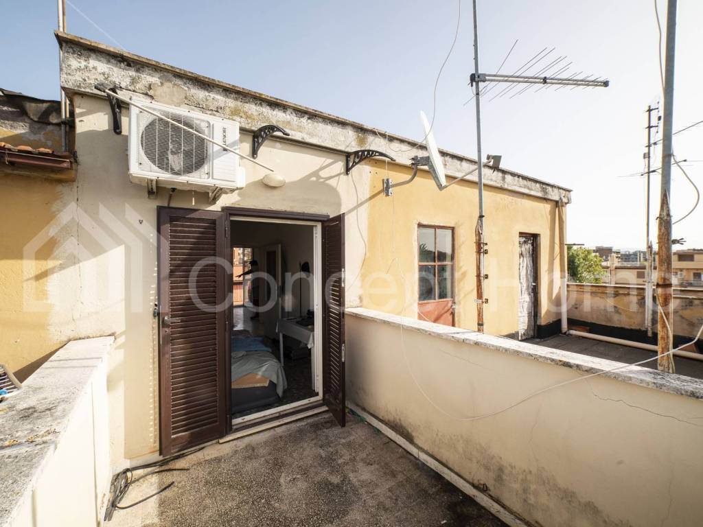 Vendita Appartamento Roma. Bilocale in via del Casale di San Basilio 47B. Buono stato, quarto