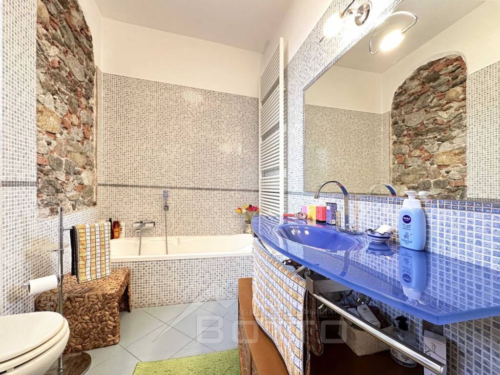 casa vendita romagnano bagno2