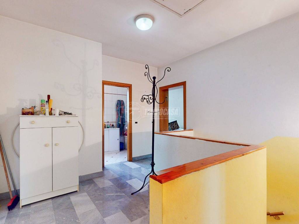 V194-10262023_105629