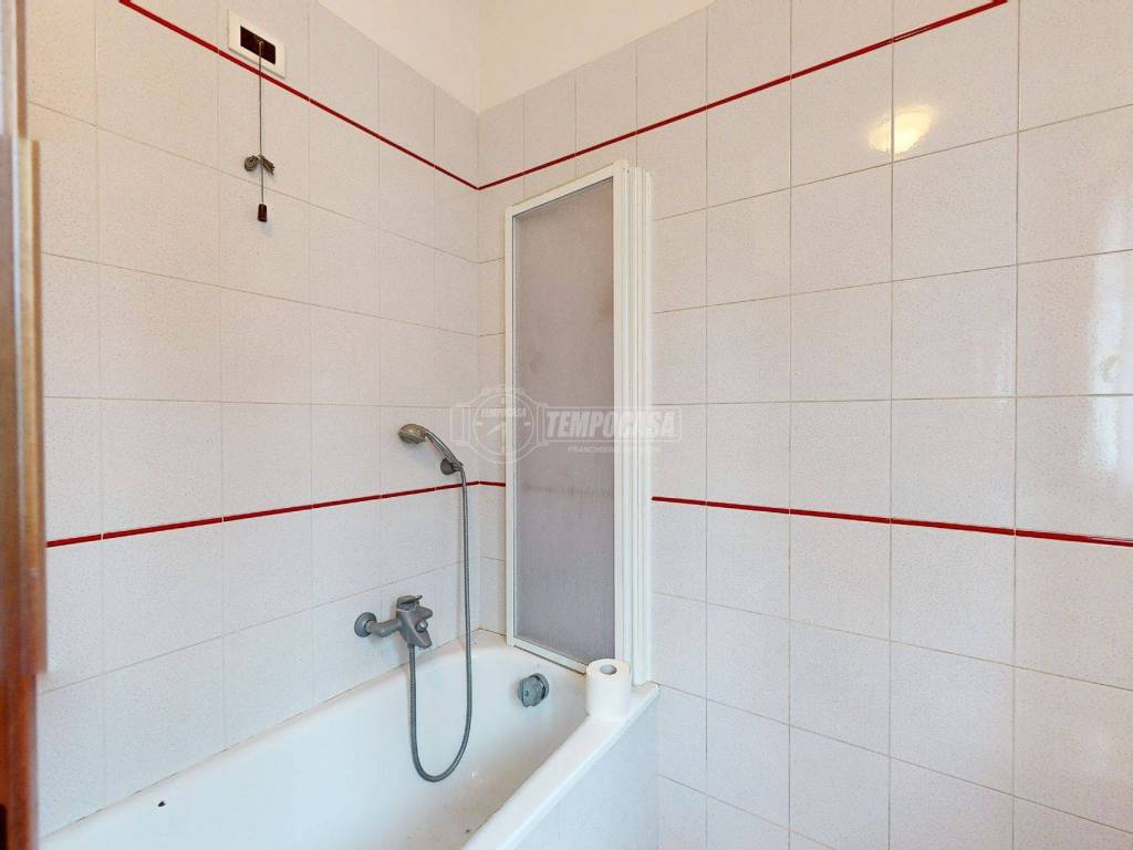 V194-10262023_105724