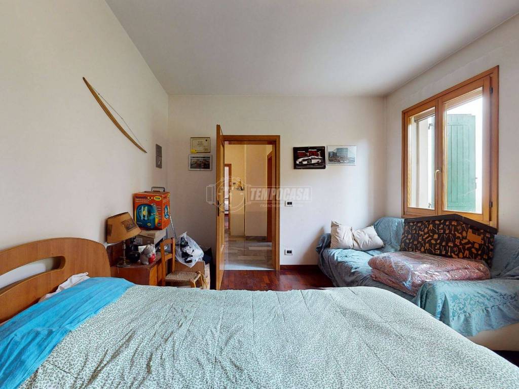 V194-10262023_105757