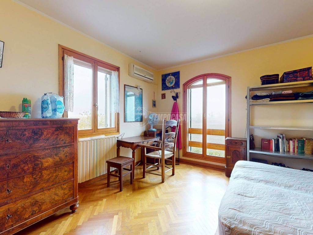 V194-10262023_110036