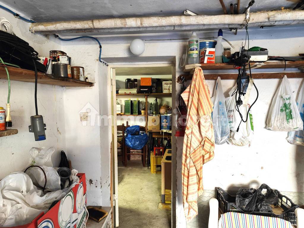 garage e cantina