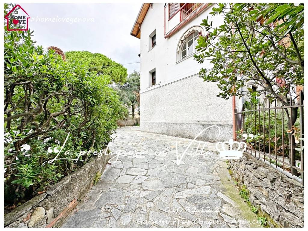 Vendita Appartamento in via Nicola Fabrizi. Genova. Buono stato, primo