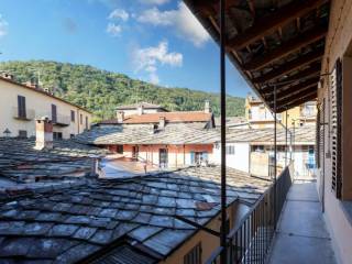 VISTA DAL BALCONE INTERNO CORTILE