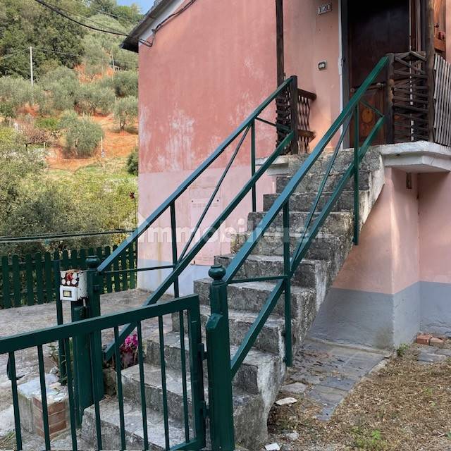 scala esterna d'ingresso