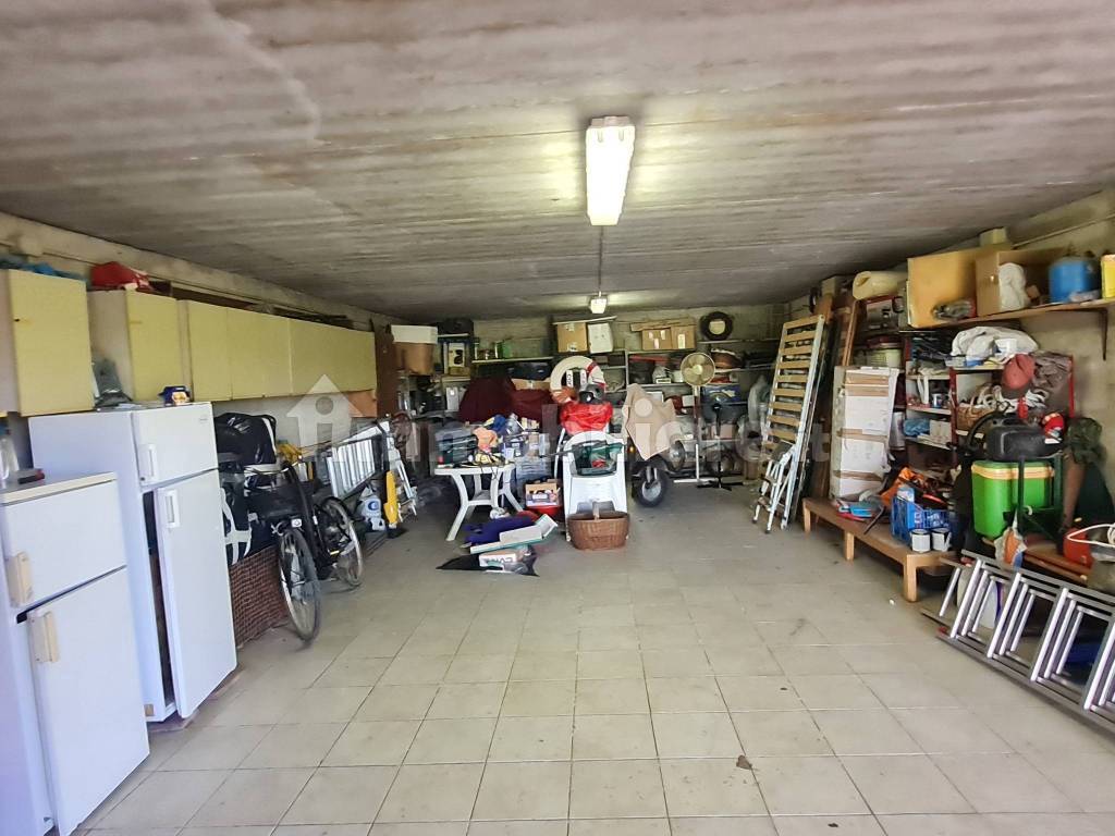 garage