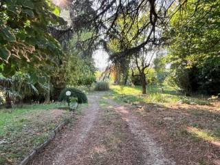 VILLA CON PARCO AREZZO PERIFERIA