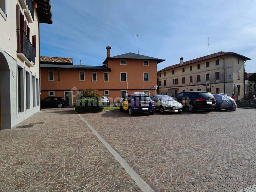 Area parcheggio