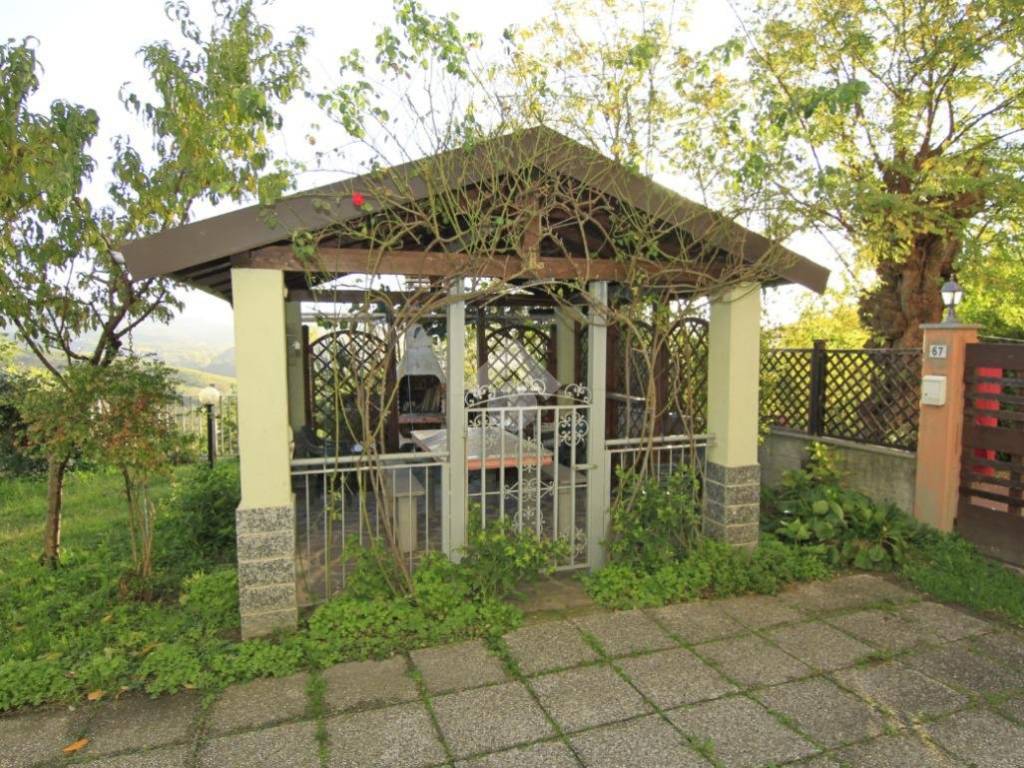 gazebo